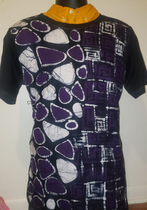 HAND MADE BATIK DYE TSHIRT